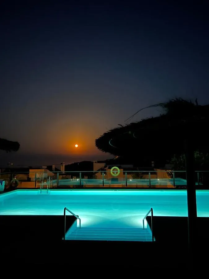 Luxury Apartment With Amazing View And Free Golf Ojen